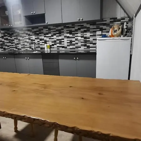 окремі на 8 чоловік у ані Apartamento